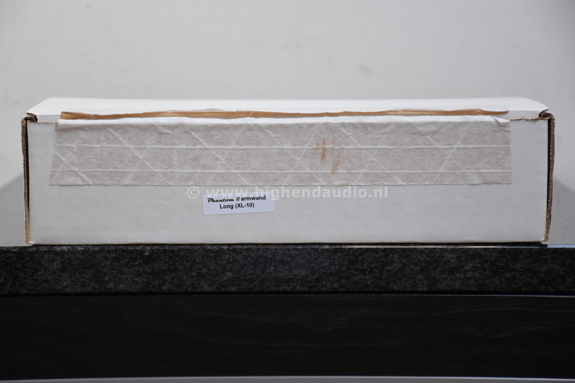 Graham-PhantomII-armwand-XL10-box_wm