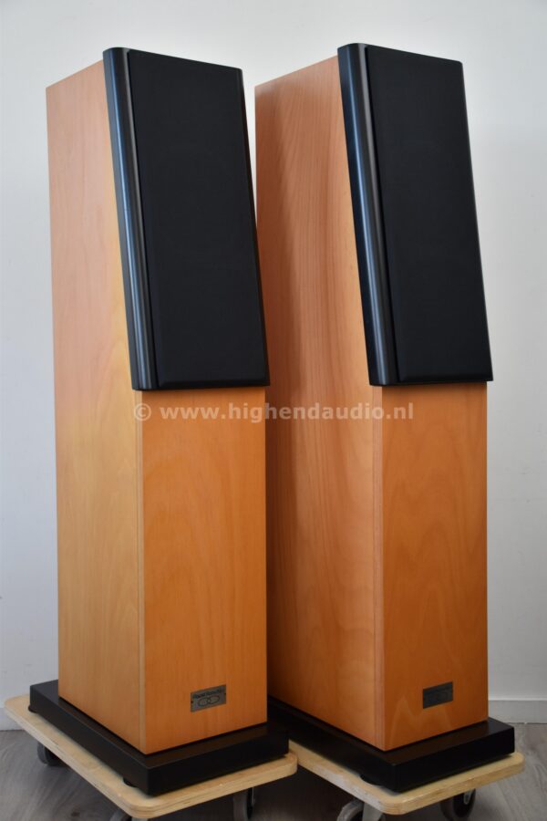 Pawel Acoustics Arabella