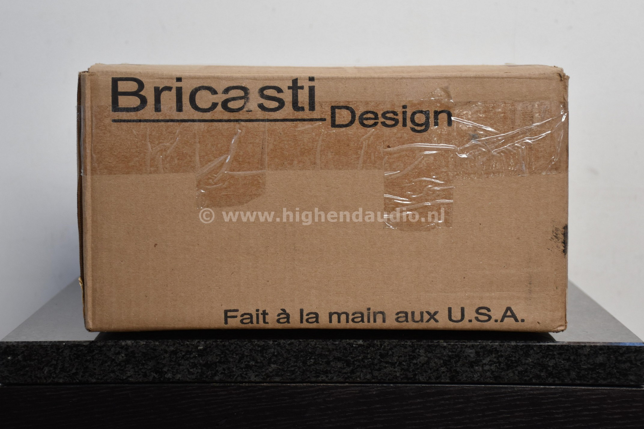 Bricasti-M5-1027-box_wm