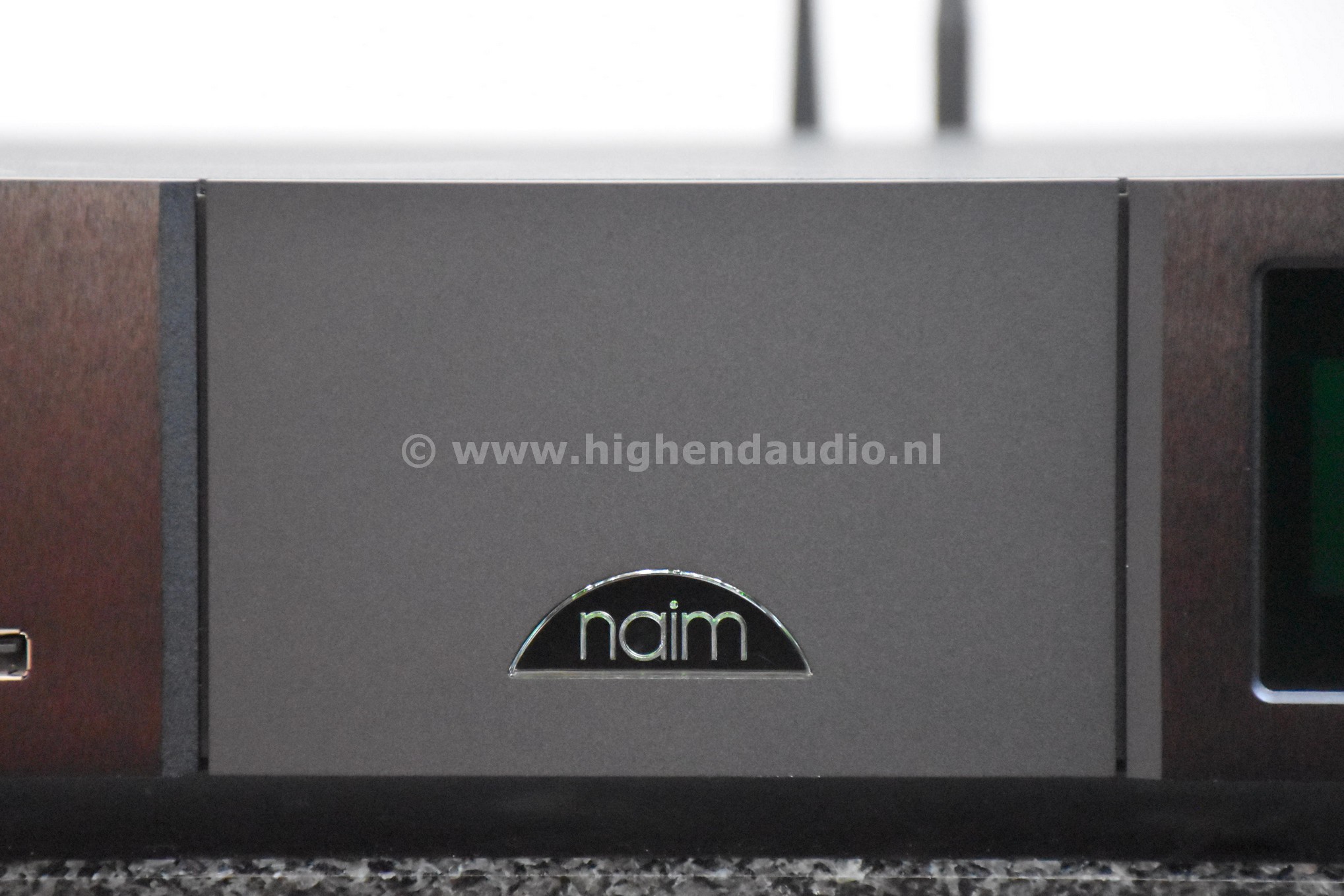 Naim-NACN272-414888-frontlogo_wm