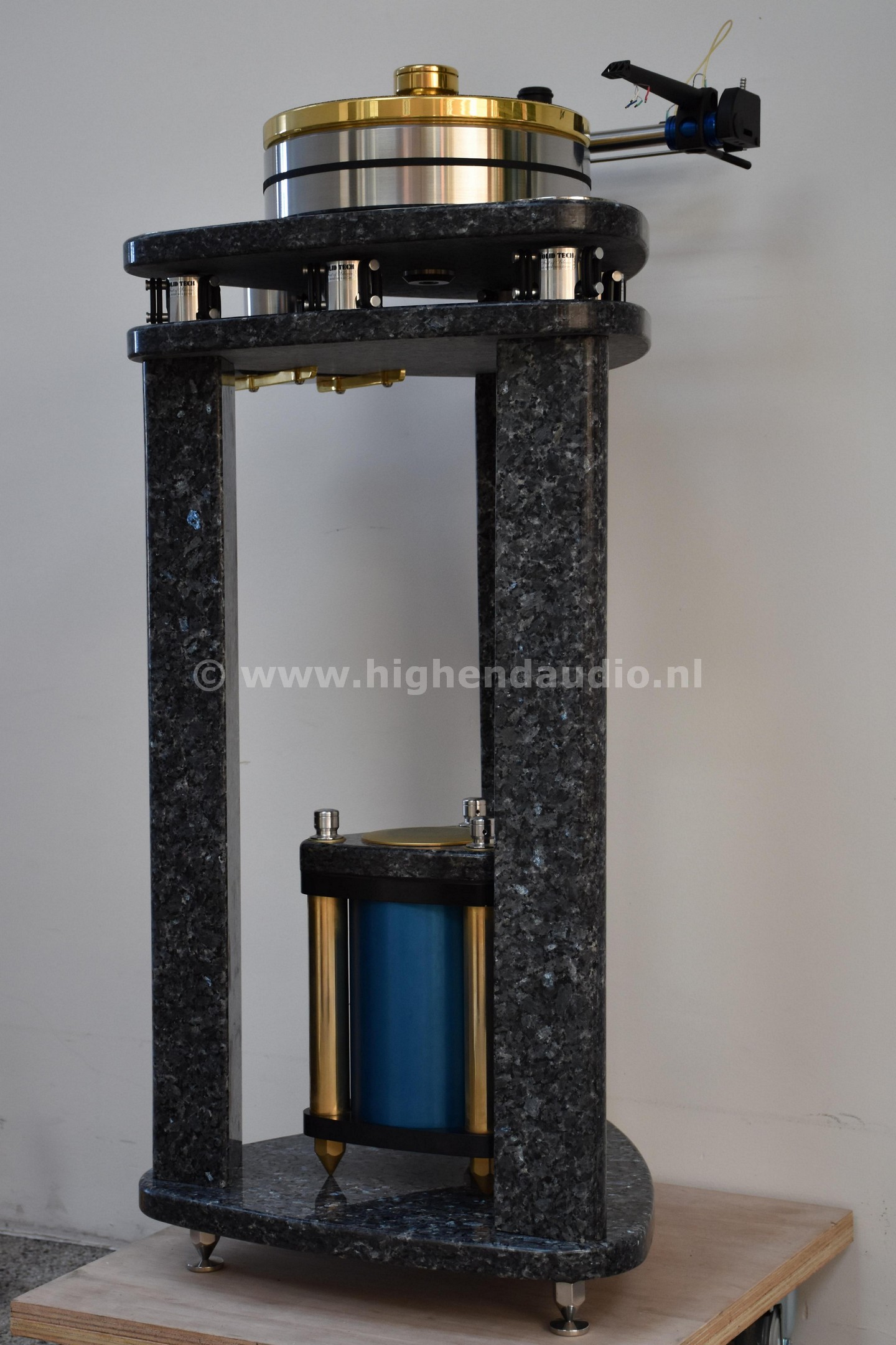 BluePearl-JEM-side1_wm