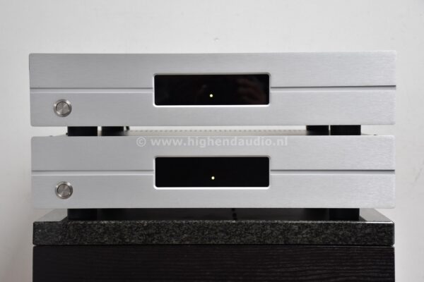 Mirror Image Aemulus -VERKOCHT-