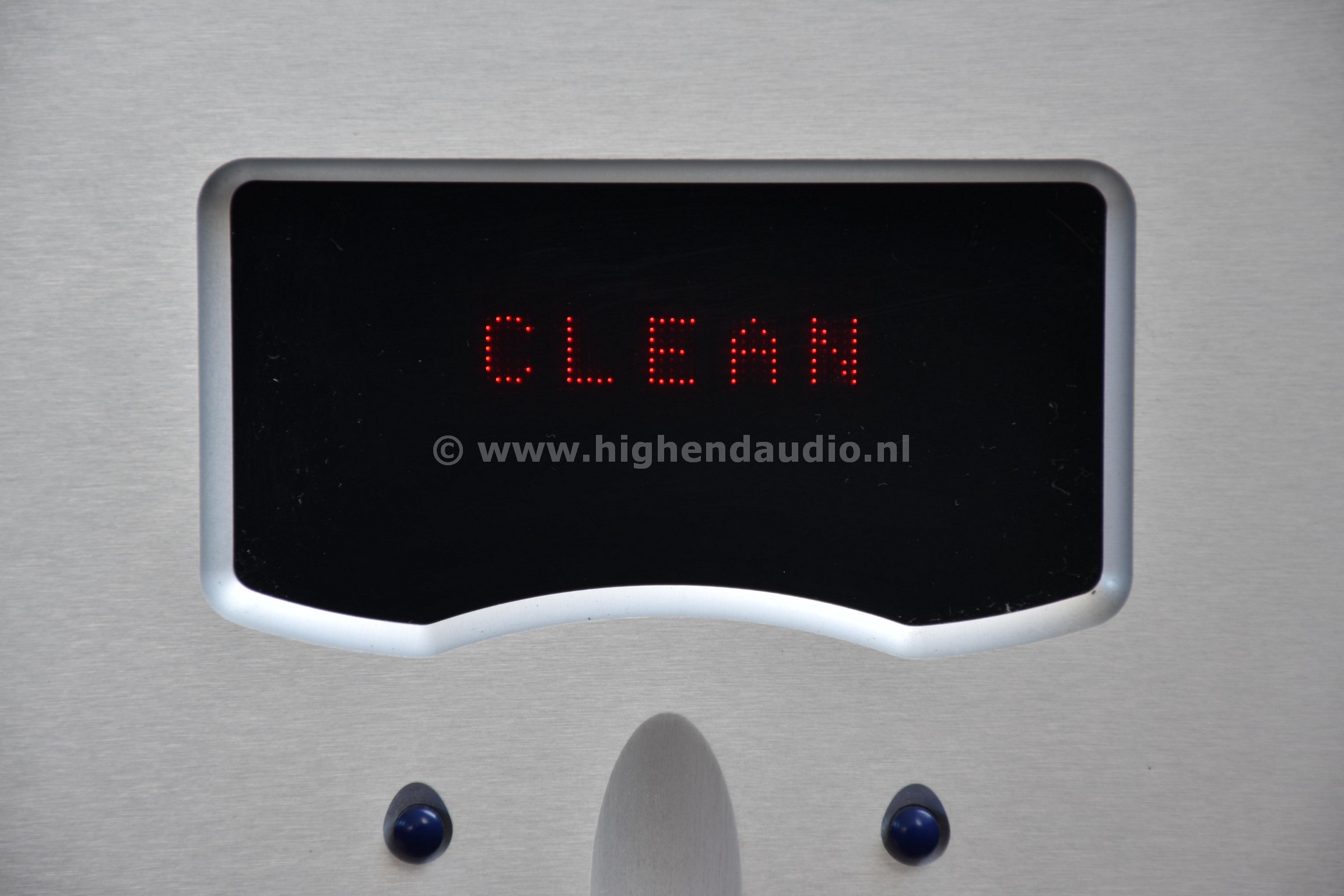 PSAudio-PP1000-P103L036-display2_wm