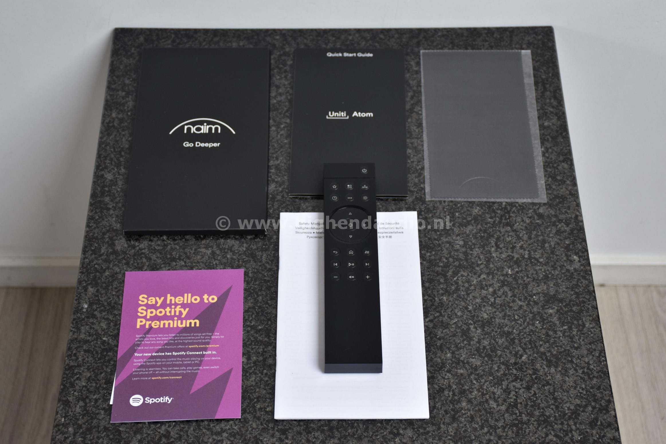 Naim-UnitiAtomHDMI-485432-manualremote_wm