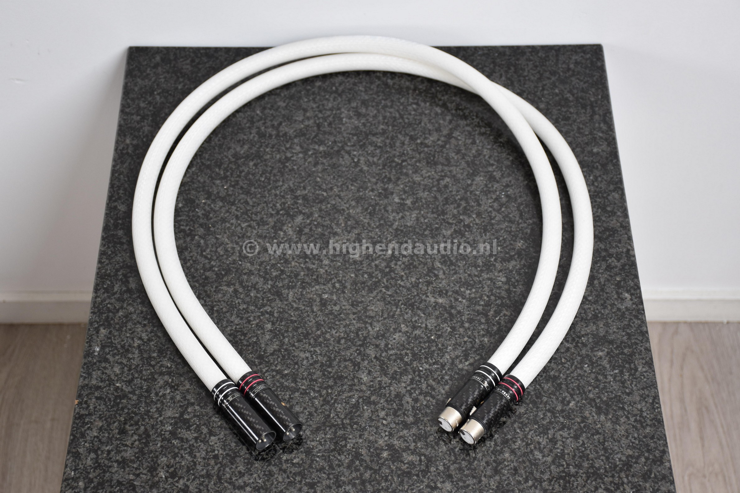 Stealth-IndraV10-XLR-1m-2190214_wm