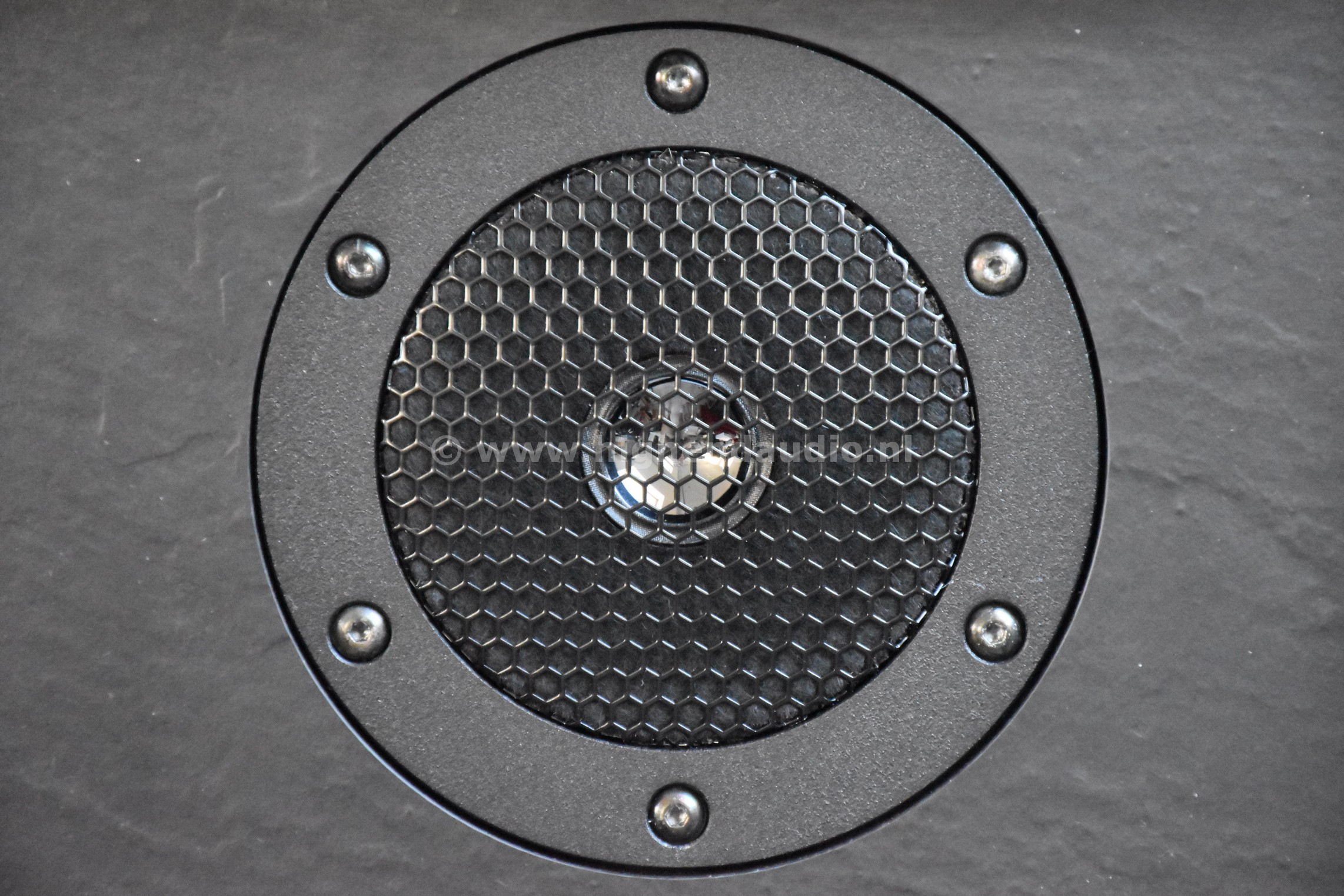 Gauder-DARC60Diamond-GA1911151-drivers1_wm