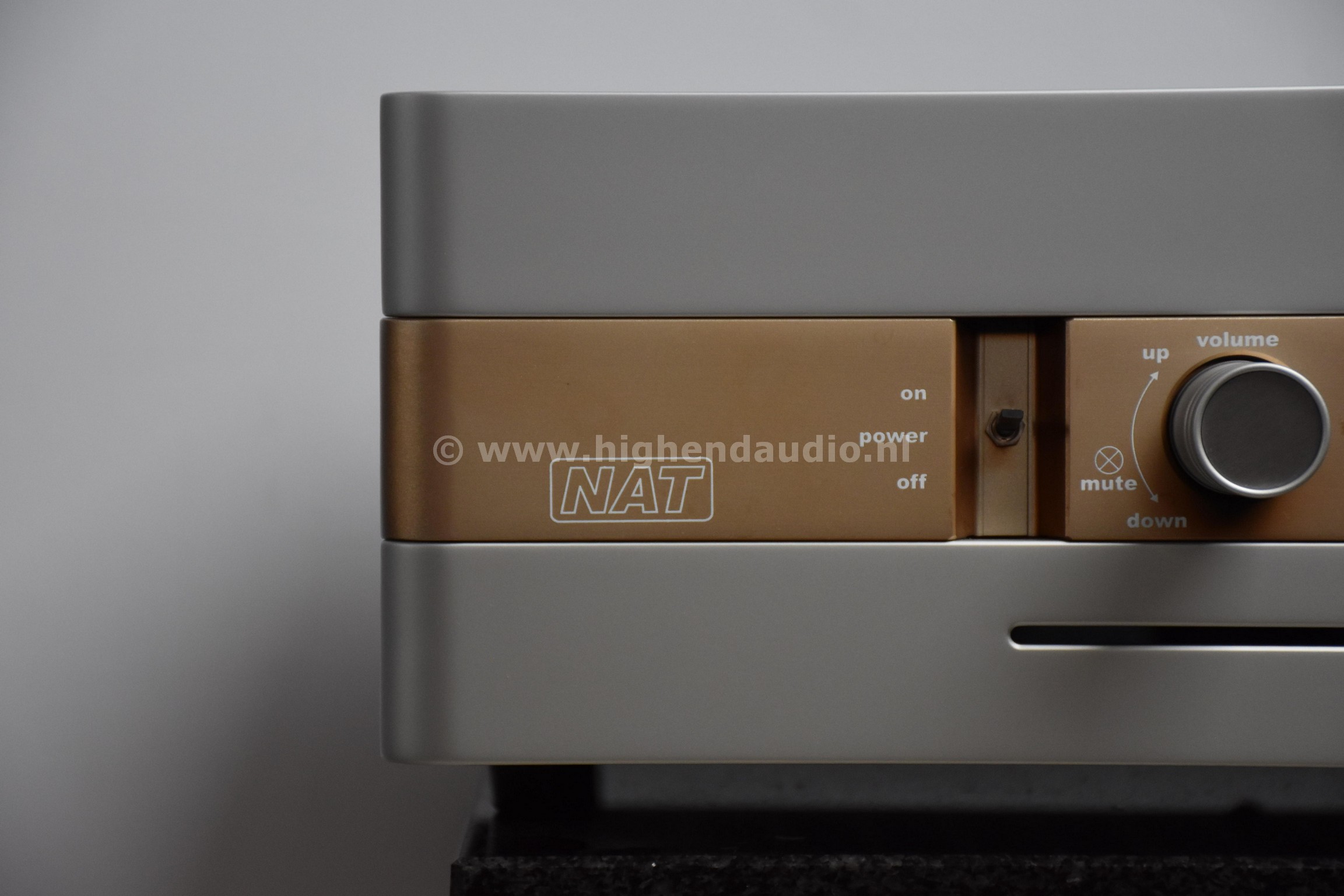 NAT-Symmetrical-1006209-frontleft_wm