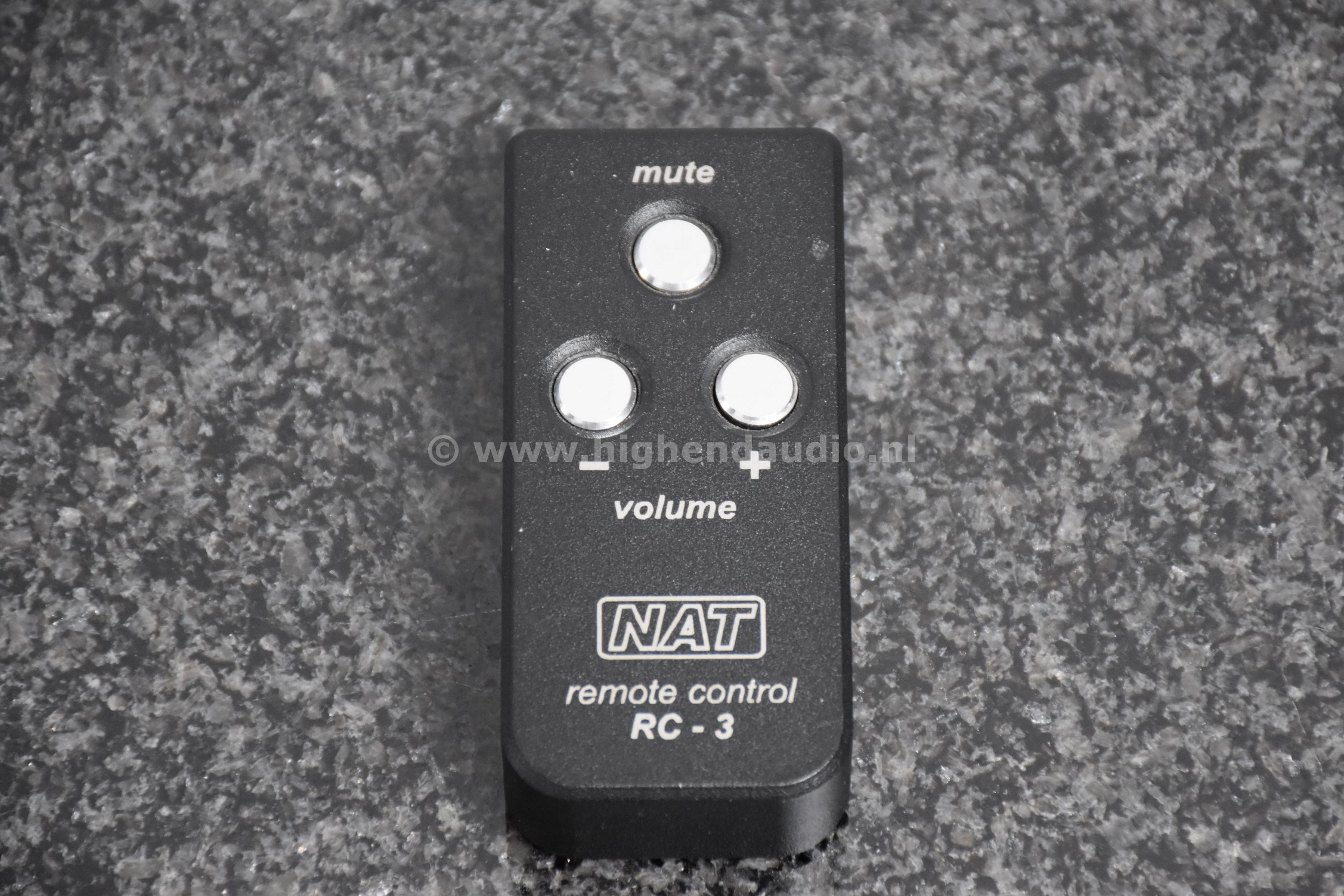 NAT-Symmetrical-1006209-remote_wm