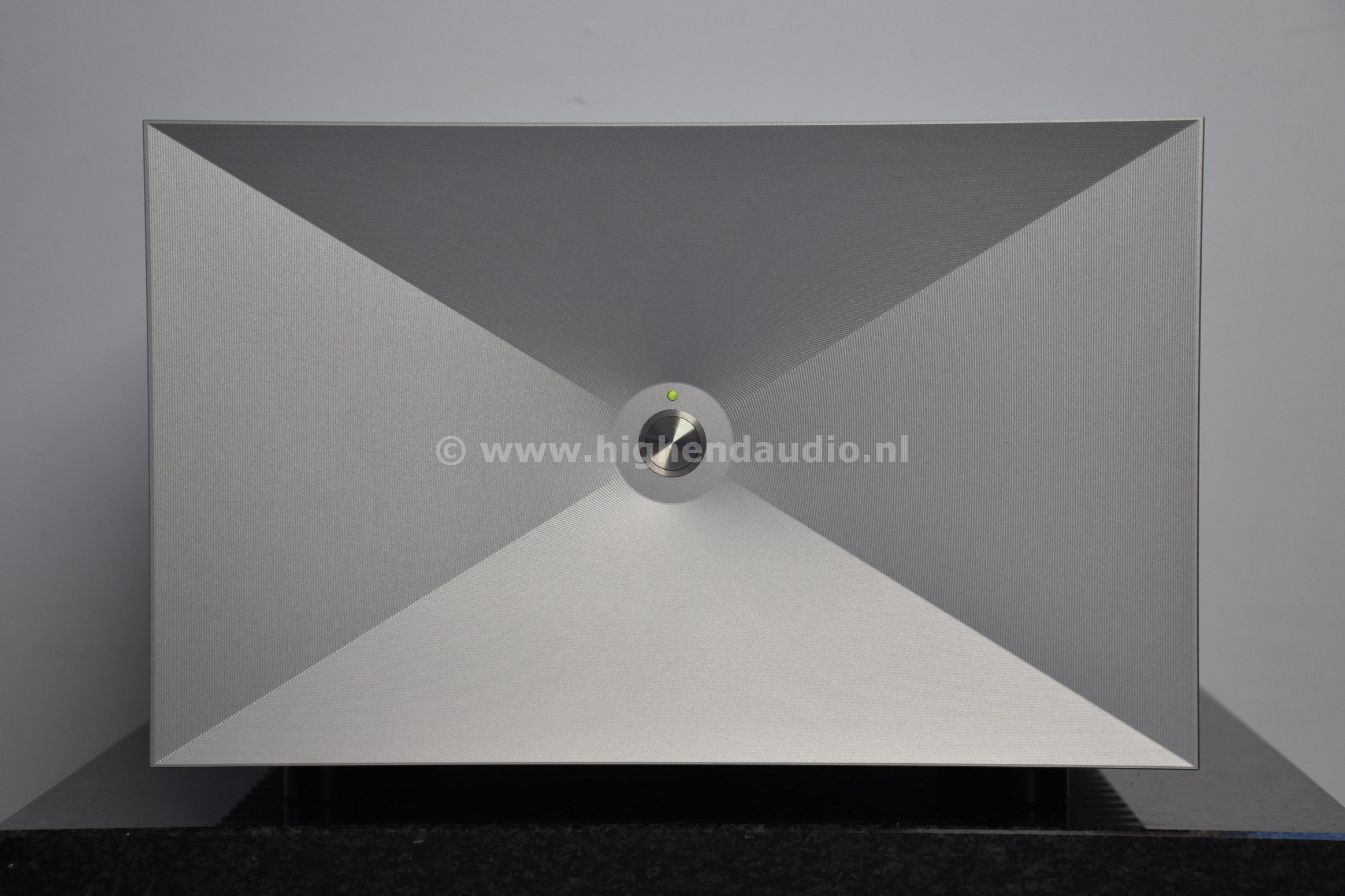 Thrax-TeresMKII-121103-front_wm