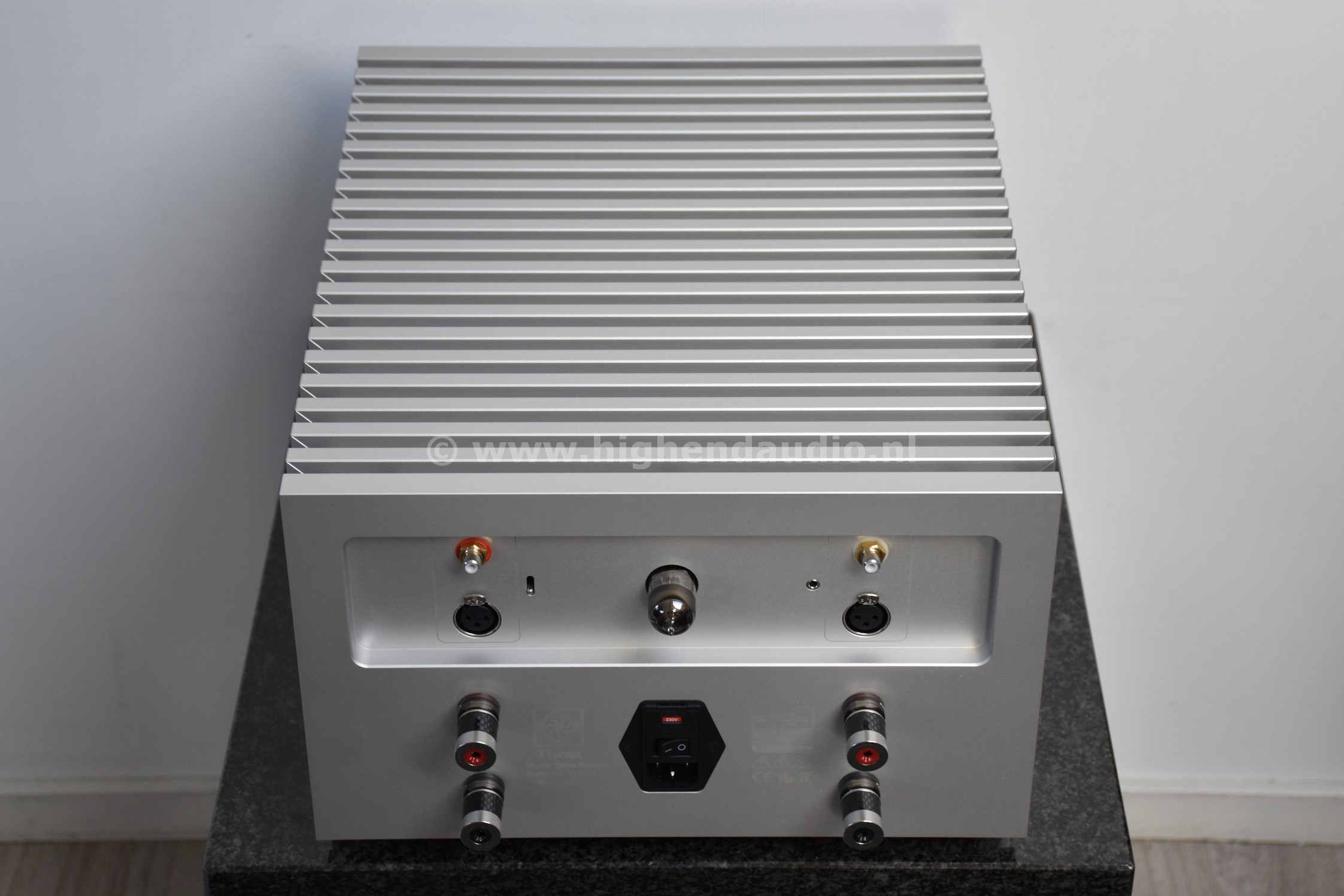 Thrax-TeresMKII-121103-topback_wm