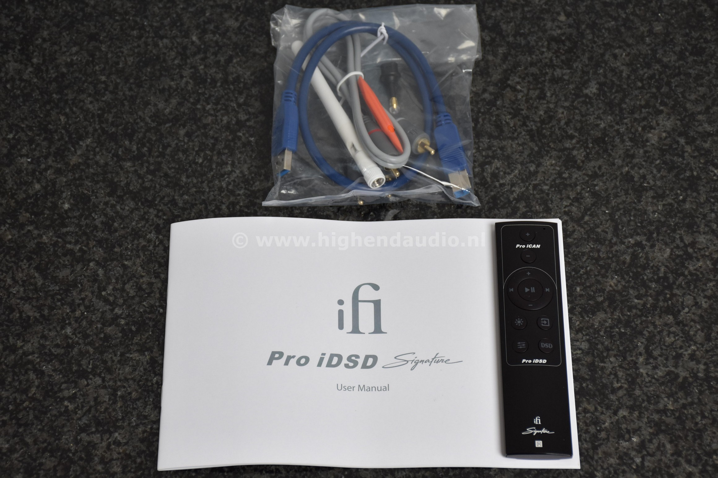 iFi-iDSDProSignature-3013000824-manualtools_wm