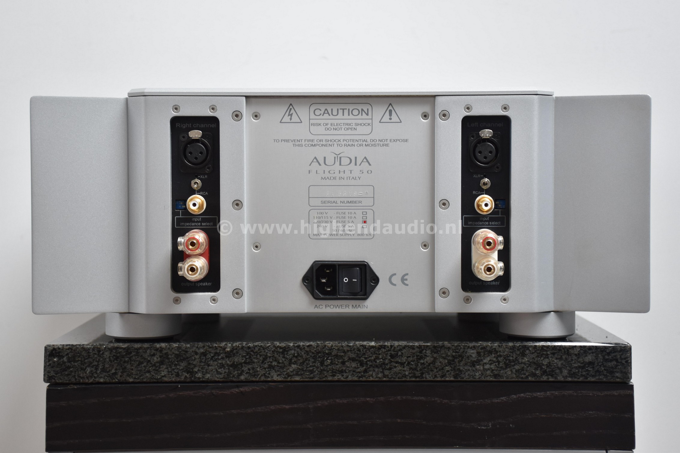 Audia-Flight50MK4-FL52184-II-back_wm