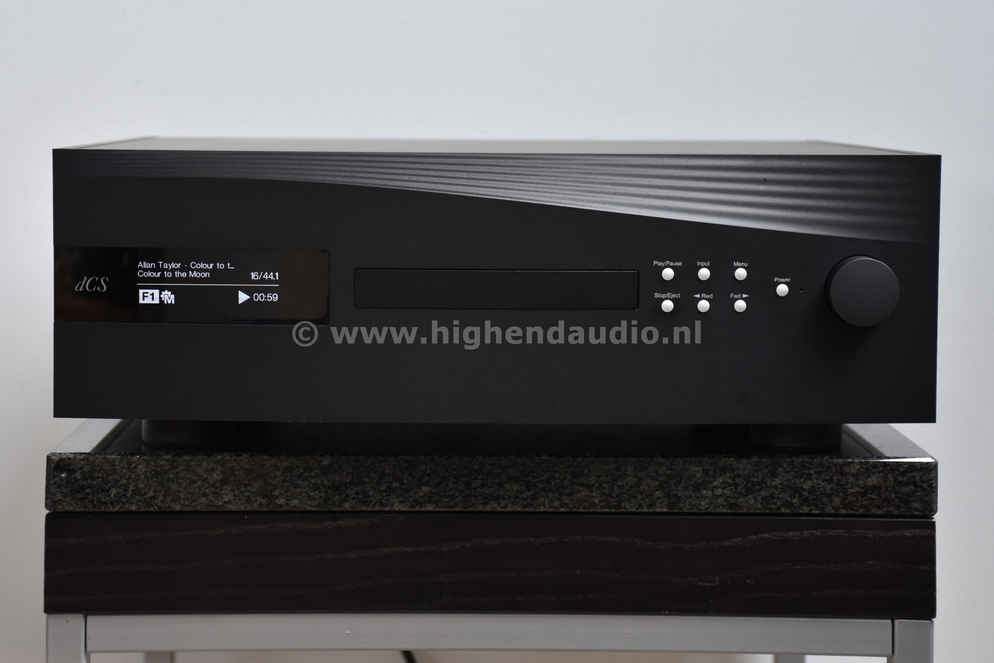 dCS-RossiniPlayer-APEX-RPR54136-front_wm