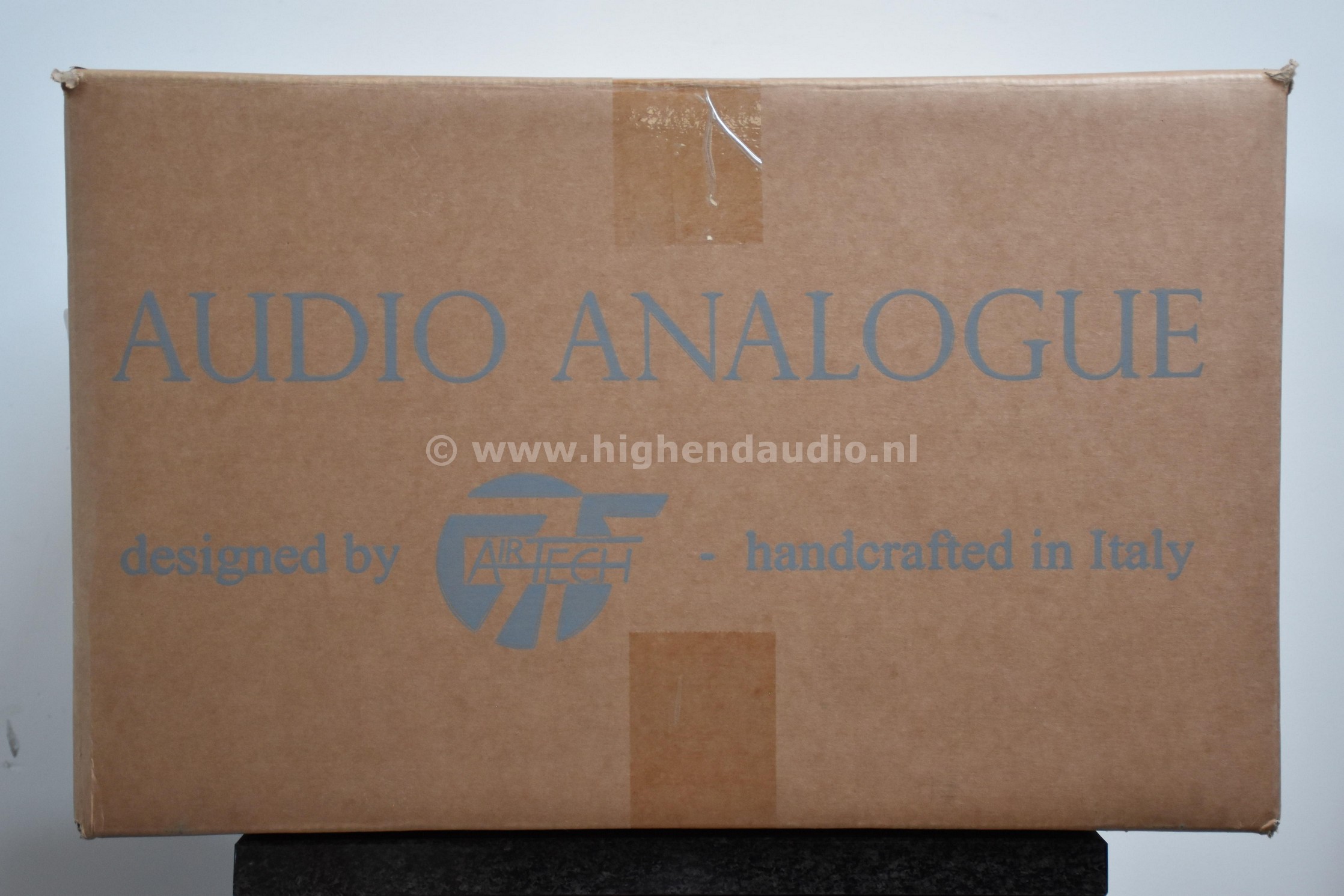 AudioAnalogue-Maestro20-10100ATARQ24E04-box_wm