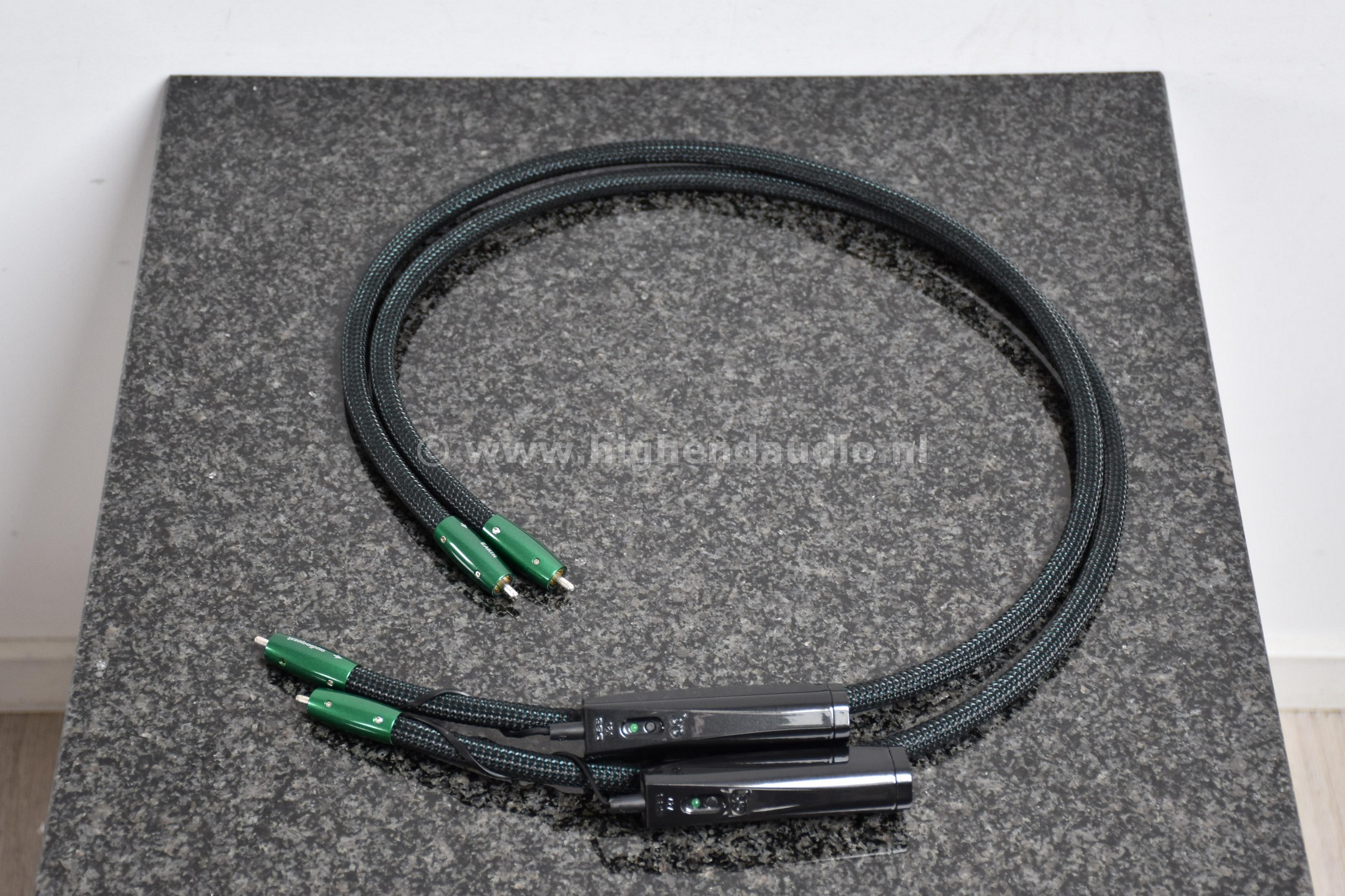 Audioquest-Earth-RCA-1m-II_wm