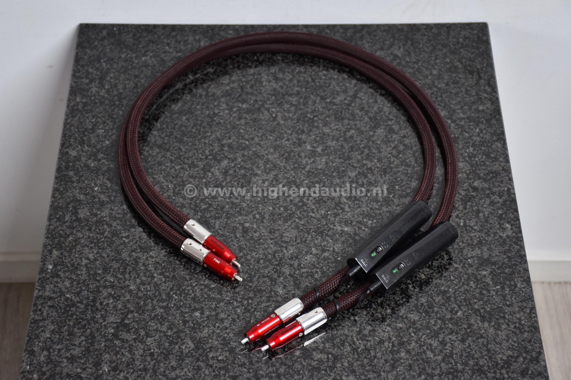 Audioquest-Fire-RCA-1m_wm