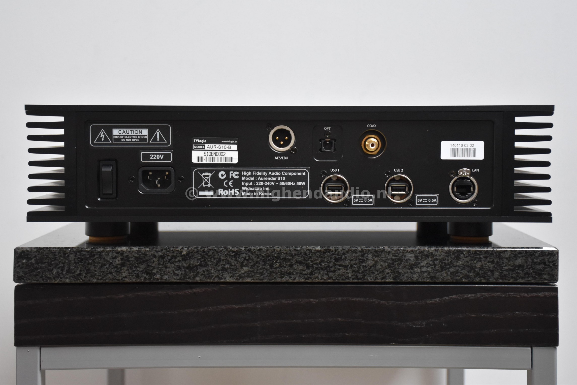 Aurender-S10-S10BN0002-back_wm