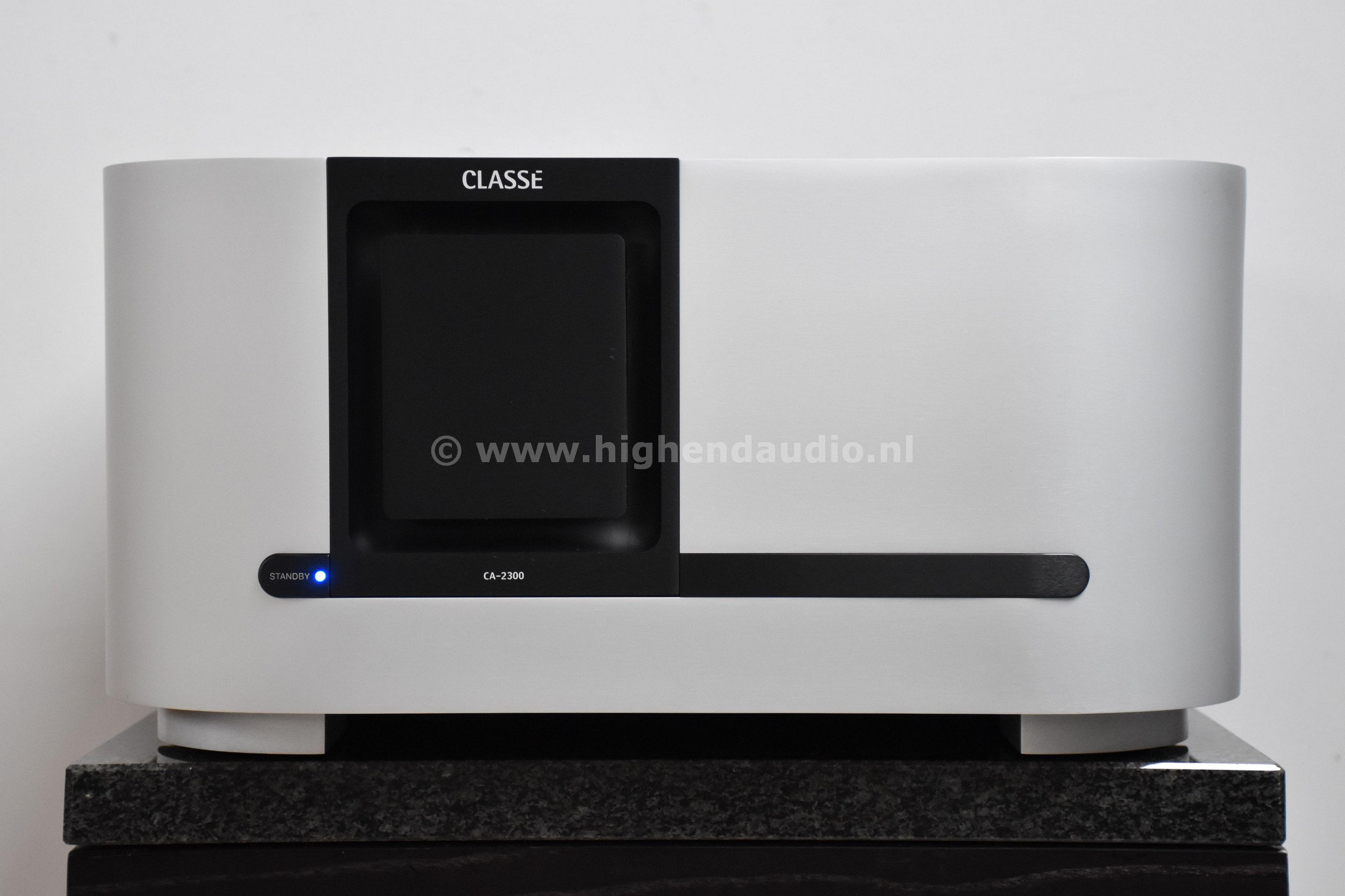 Classe-CA2300-2174301-front_wm