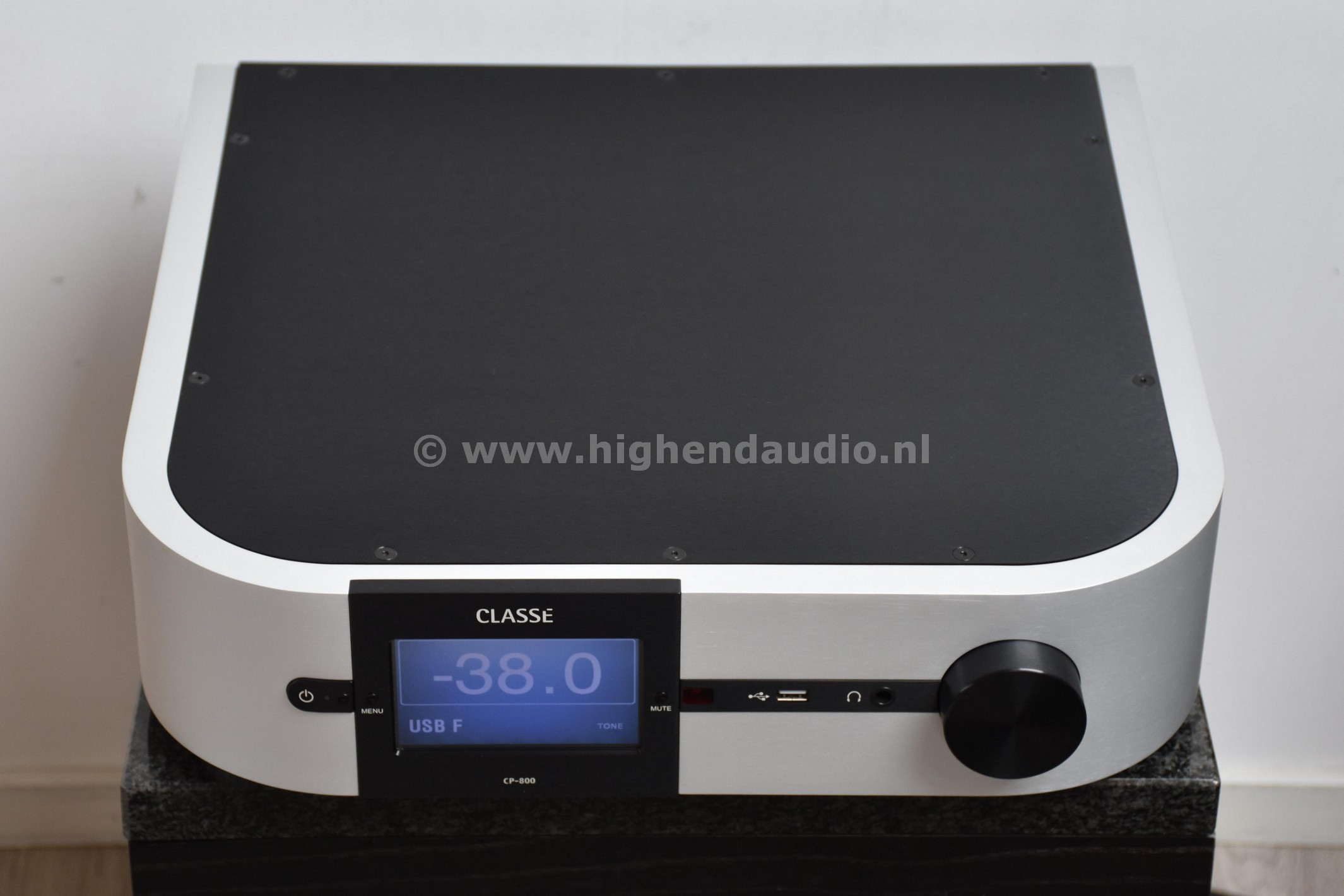 Classe-CP800-21444496-top_wm