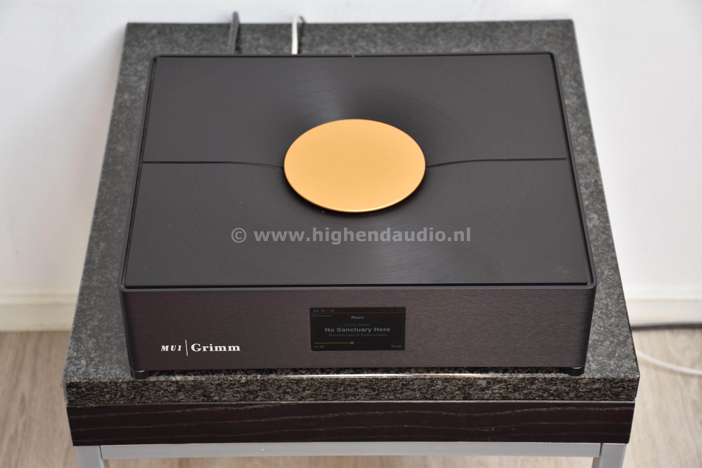 Grimm-MU1-130003003-top_wm