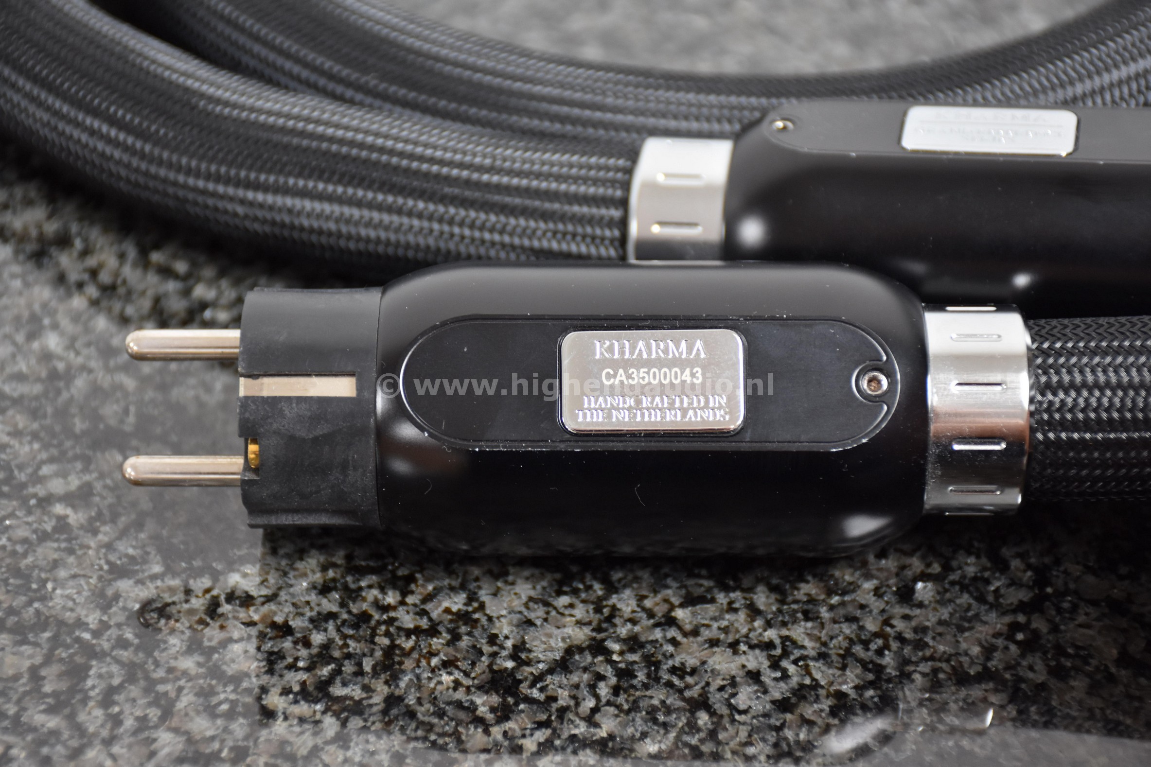 Kharma-KPCGR1b-2m-CA3500043-sernr_wm