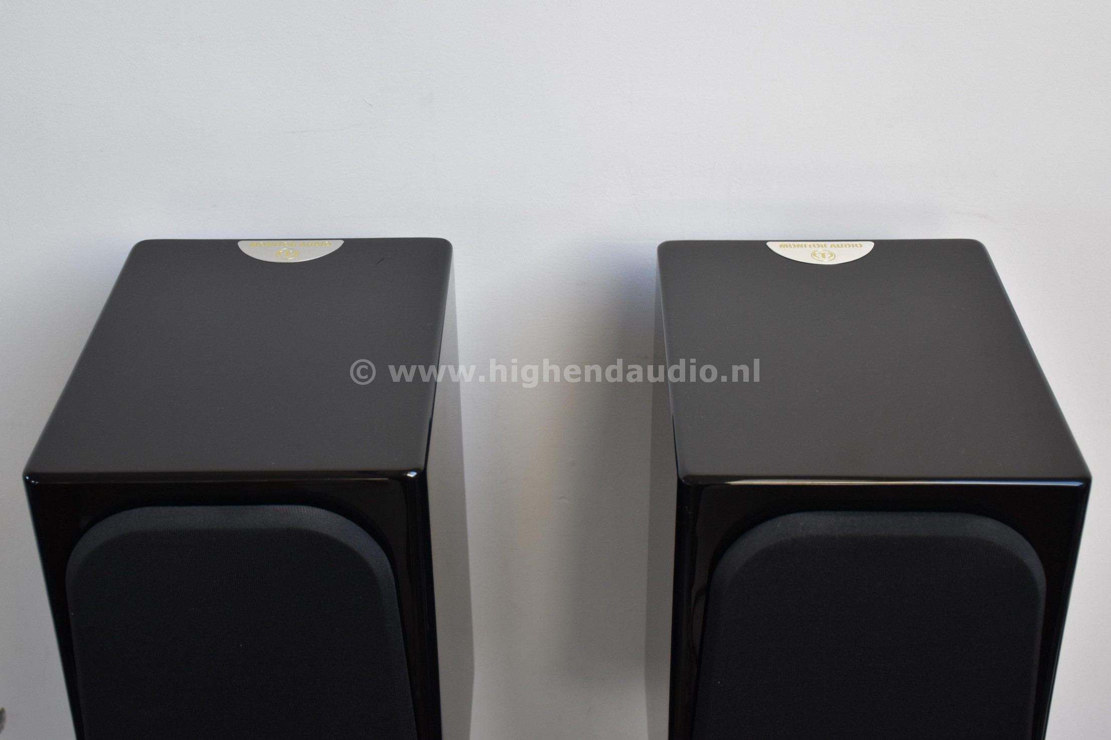 MonitorAudio-GS10-701193-top_wm