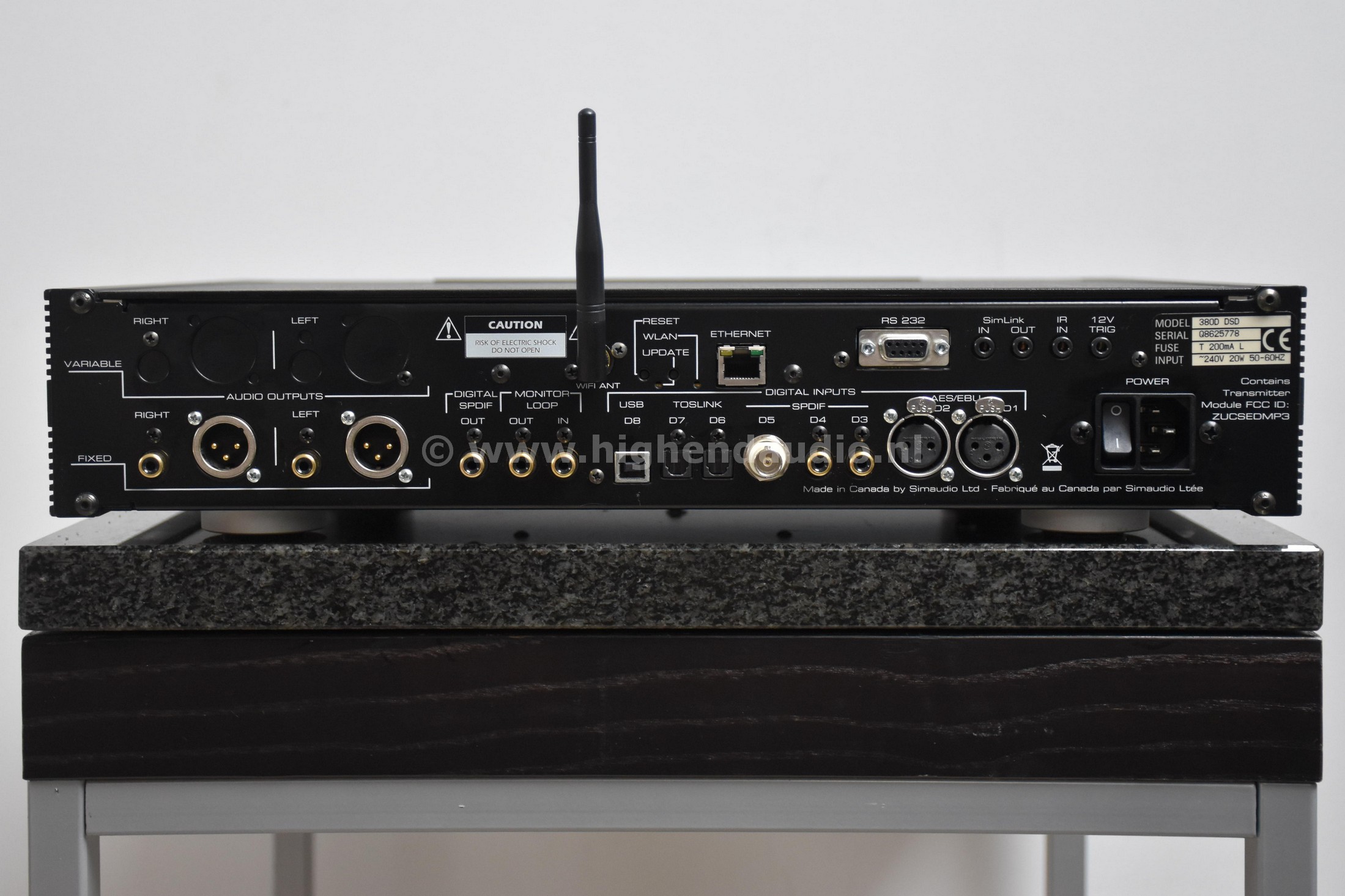 Moon-380D-Q8625778-back_wm