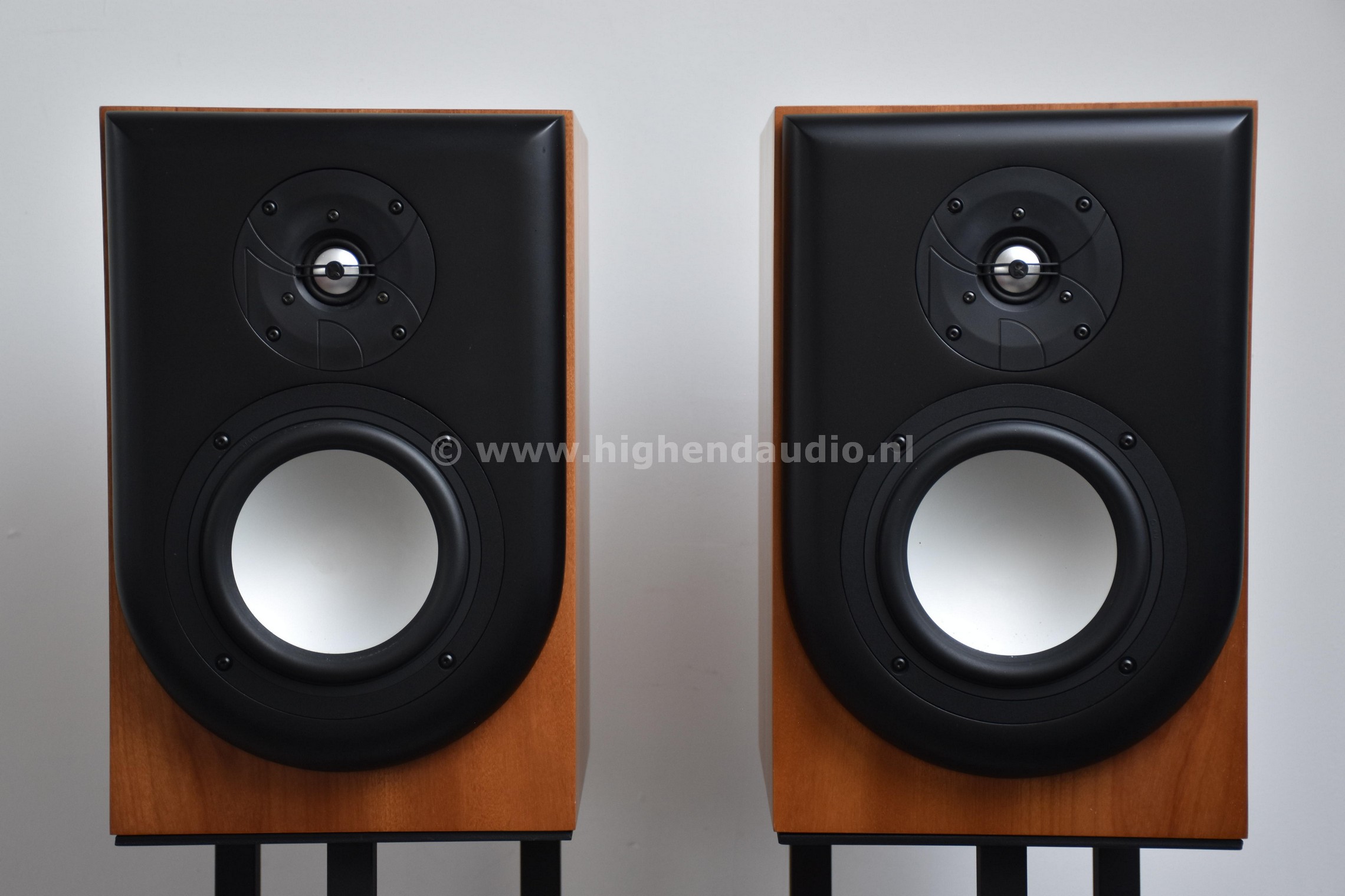 Revel-M20-M202833-M202834-fronttop_wm