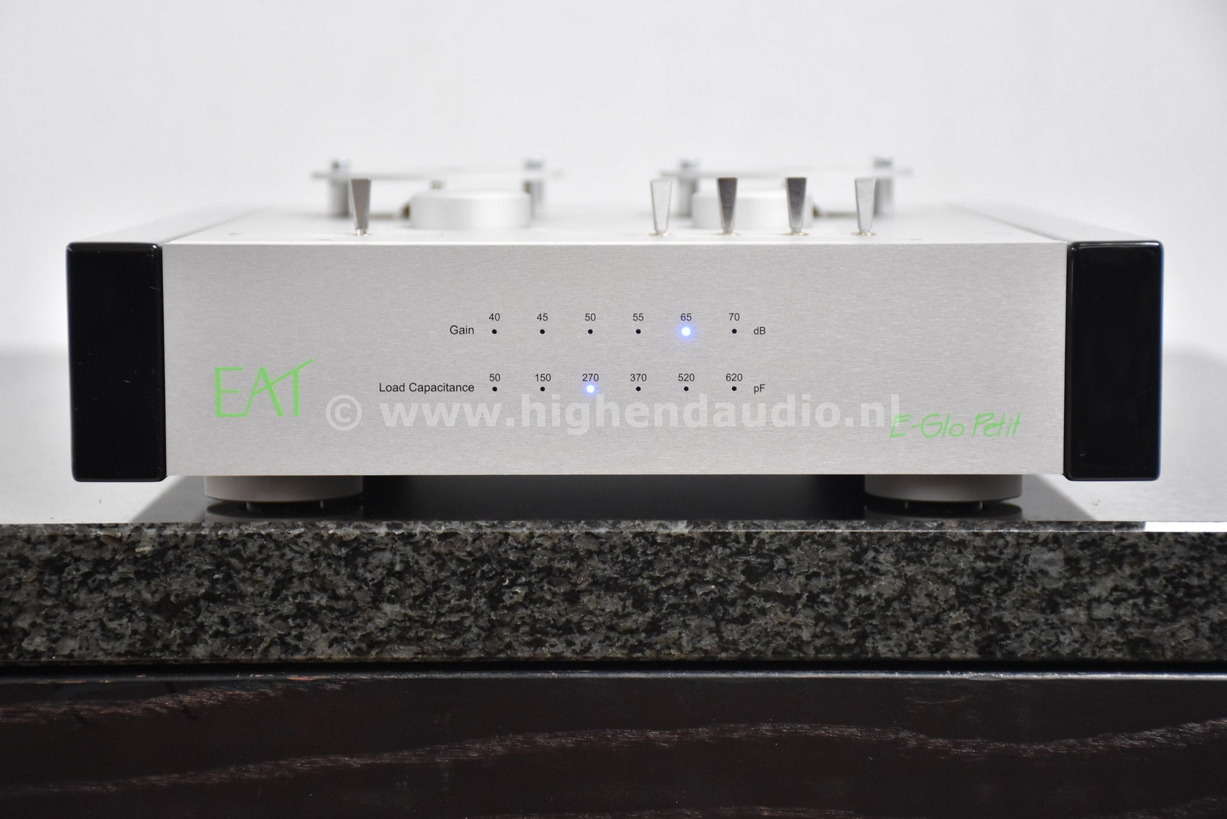 EAT-EGloPetit-1496-front_wm