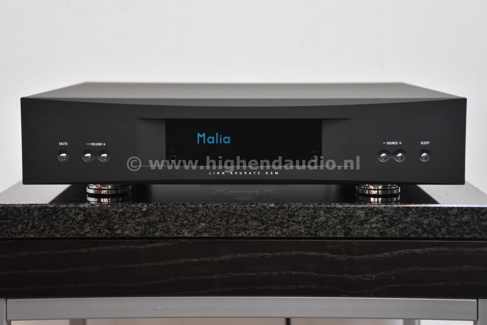 Linn-AkurateDSM3-1466047-front_wm