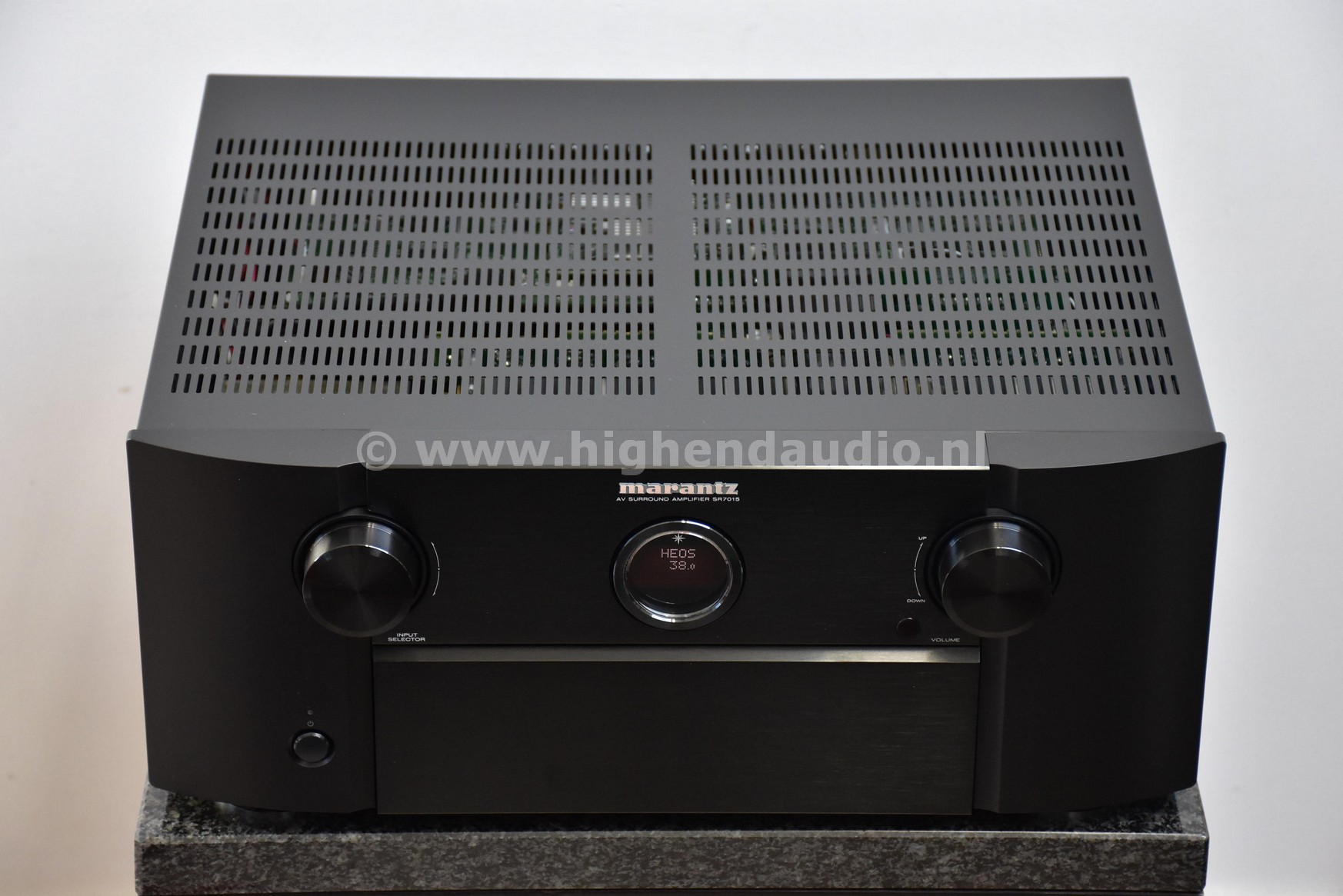 Marantz-SR7015-MBCQ062275819-top_wm
