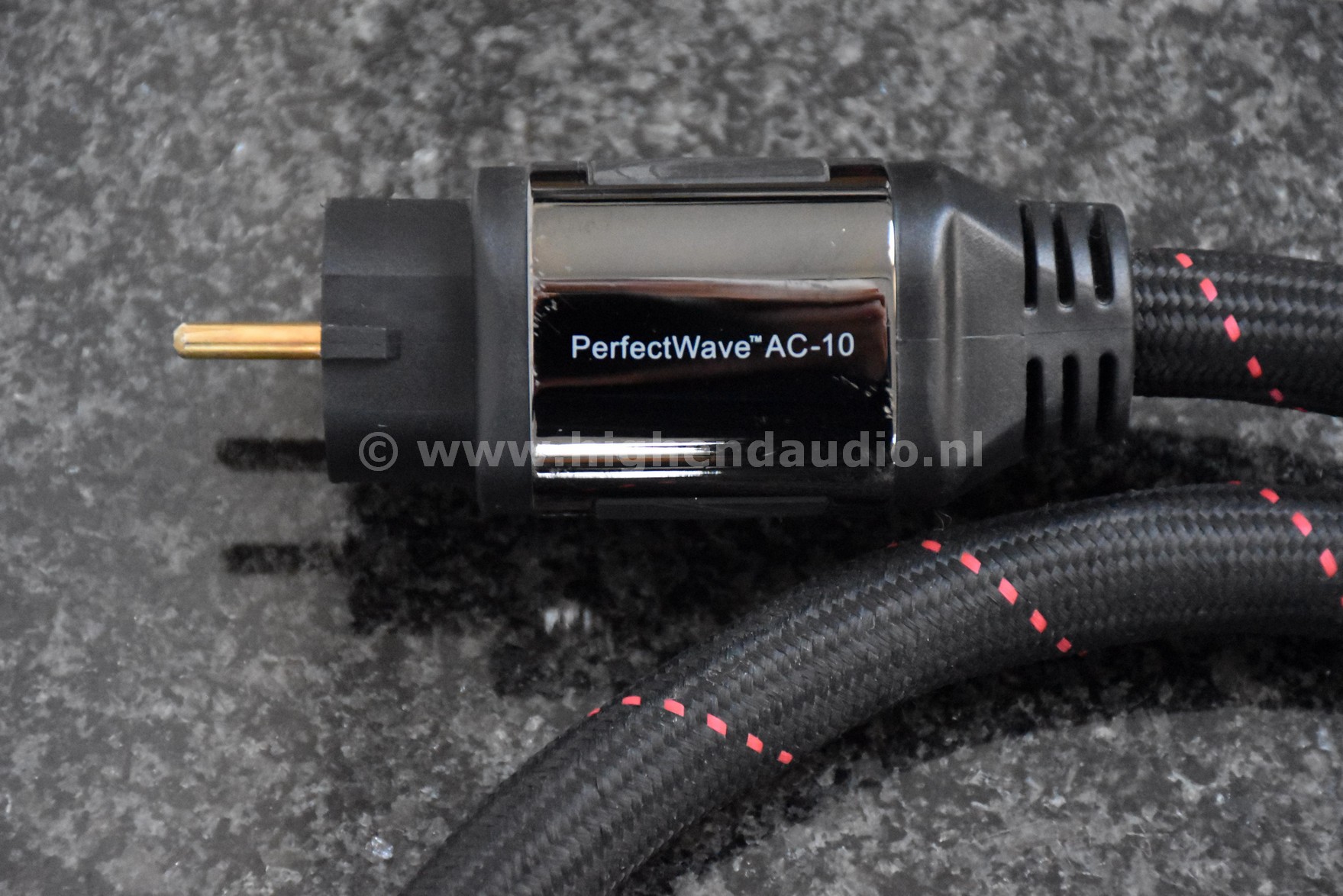 PSAudio-AC10-1,5m-detail1_wm