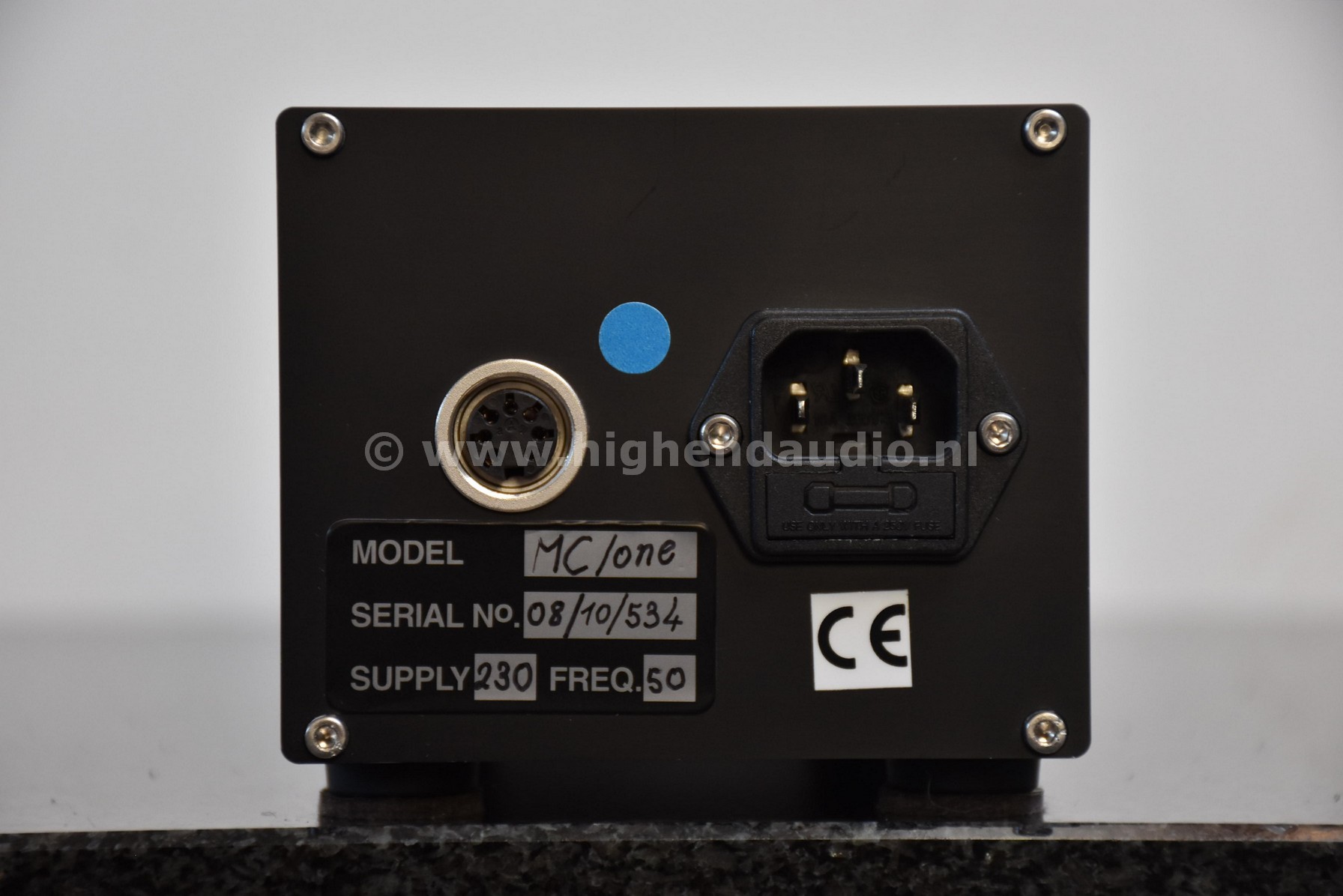 TWAcustic-RavenOne-0810534-PS-back_wm